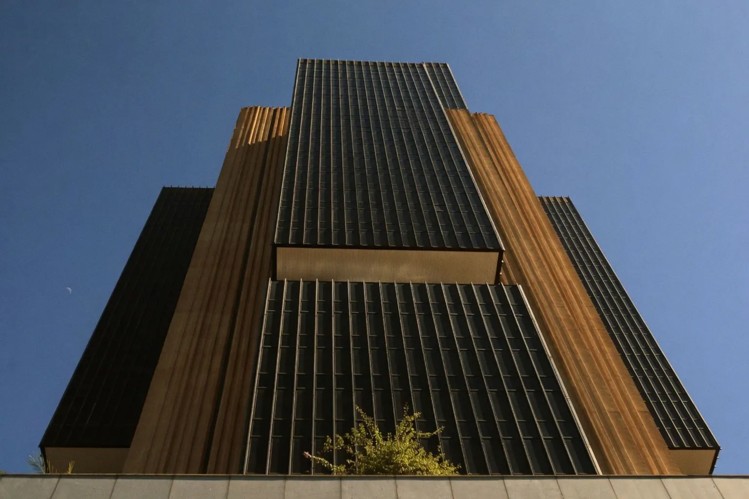 Brazil central bank says policy horizon unchanged after market confusion