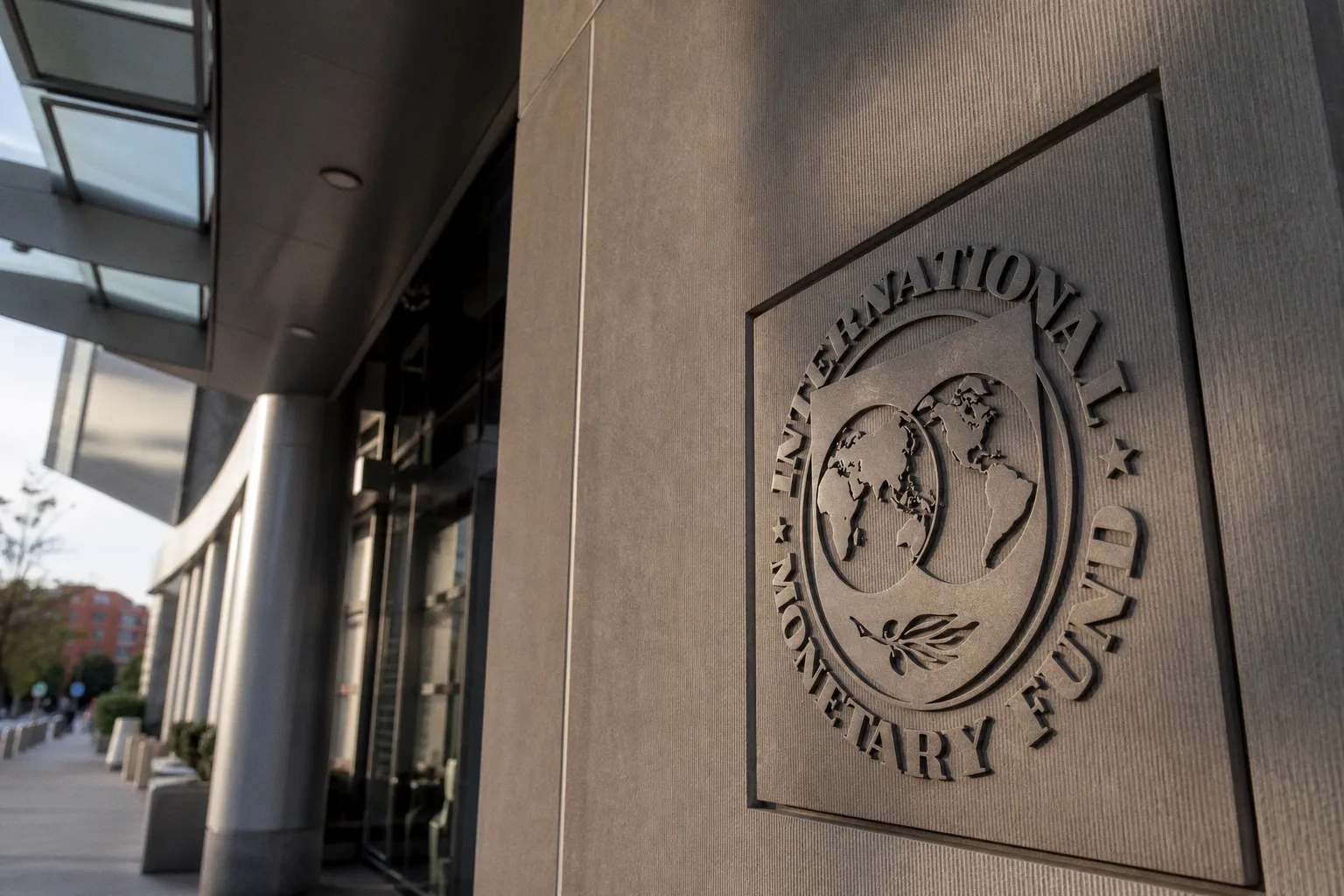 IMF says hopes to engage on central banks' changes to forward guidance